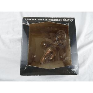2017 Dodgers Replica Jackie Robinson Statue